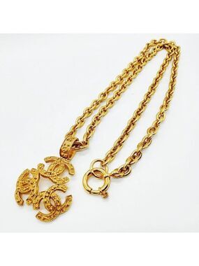 Chanel Pendant Necklace Gold 94 A 869-072825